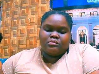 ebonyhotbuns Live Webcam on CamSoda