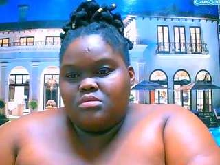 ebonyhotbuns webcam model