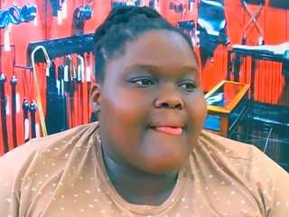 ebonyhotbuns webcam model