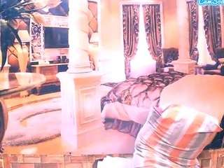 ebonyhotbuns webcam model