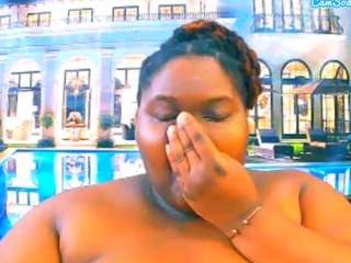 ebonyhotbuns Big live webcam