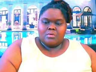 ebonyhotbuns Live Webcam on CamSoda