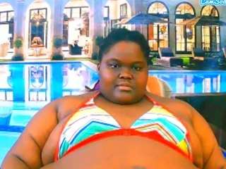 ebonyhotbuns Live Webcam on CamSoda