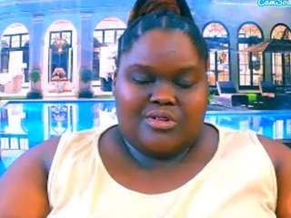 ebonyhotbuns's CamSoda show and profile