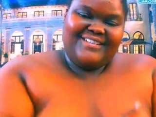 ebonyhotbuns Live Webcam on CamSoda