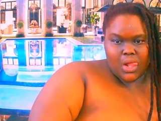 ebonyhotbuns Live Webcam on CamSoda