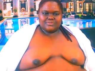 ebonyhotbuns live webcam show