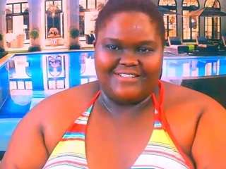 ebonyhotbuns live webcam show
