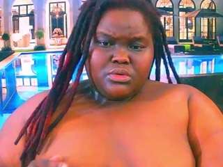 ebonyhotbuns live webcam show