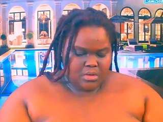 ebonyhotbuns live webcam show