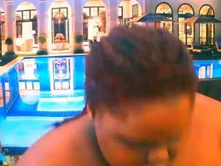ebonyhotbuns live webcam show