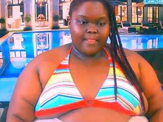 EbonyHotBuns live webcam show