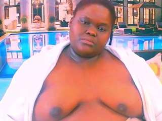 EbonyHotBuns live webcam show