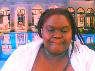 EbonyHotBuns live webcam show