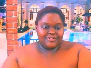 EbonyHotBuns live cam preview