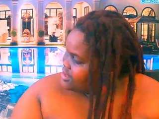 EbonyHotBuns live cam preview