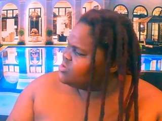 EbonyHotBuns live cam preview