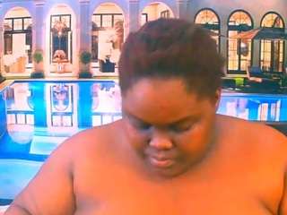 EbonyHotBuns live cam preview