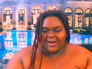 EbonyHotBuns