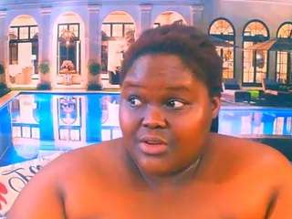 EbonyHotBuns live cam preview