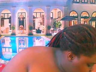 EbonyHotBuns live cam preview