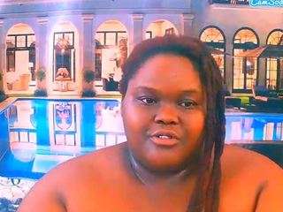 EbonyHotBuns live cam preview