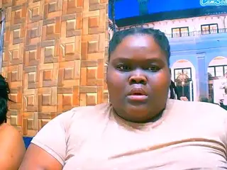 EbonyHotBuns's Live Sex Cam Show