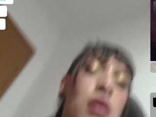 charlotbelucci webcam