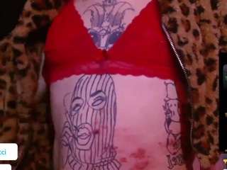charlotbelucci live cam profile