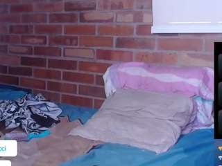 charlotbelucci webcam