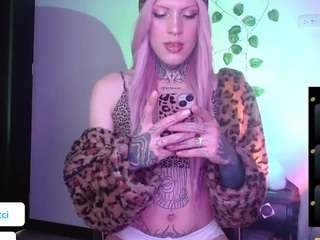 charlotbelucci webcam