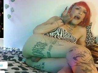Charlotbelucci