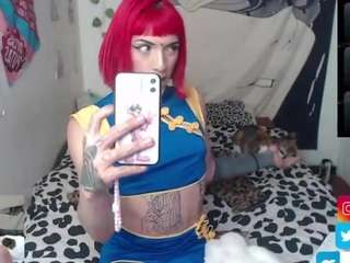 charlotbelucci live webcam show