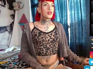 Charlotbelucci live cam preview