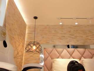 dorothy-vegga webcam model