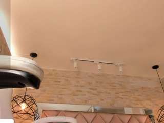 dorothy-vegga Live Webcam on CamSoda