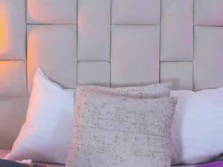 saanem-mature live cam profile