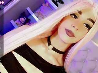 julia-lopez Live Webcam on {site_name}