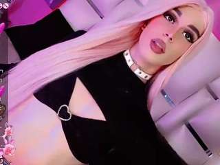 julia-lopez webcam