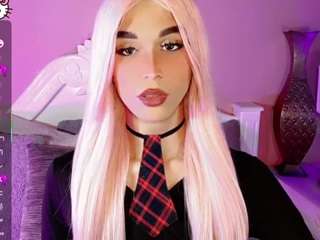 julia-lopez Live Webcam on CamSoda