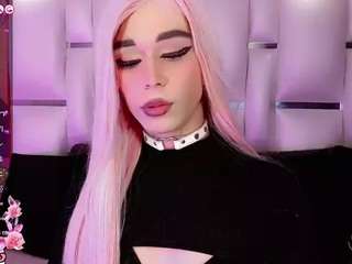 julia-lopez Live Webcam on CamSoda