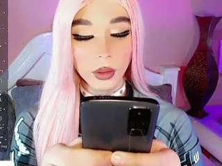 julia-lopez Live Webcam on CamSoda