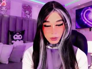 julia-lopez Live Webcam on CamSoda