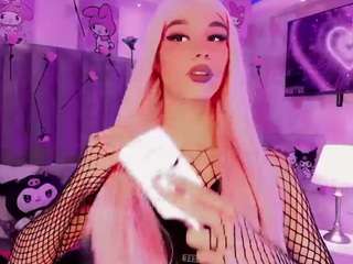 Image 1 of julia-lopez, tranny webcam model,  years old, on live webcam