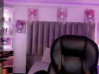 julia-lopez webcam