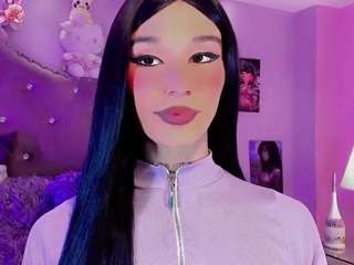 julia-lopez