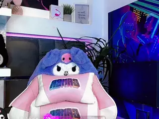 Julia-Lopez's Live Sex Cam Show