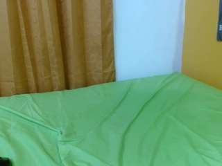  nicollbodybig21 chat room