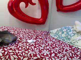 nicollbodybig21 Live Webcam on CamSoda