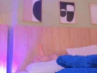  oh-hollyy chat room